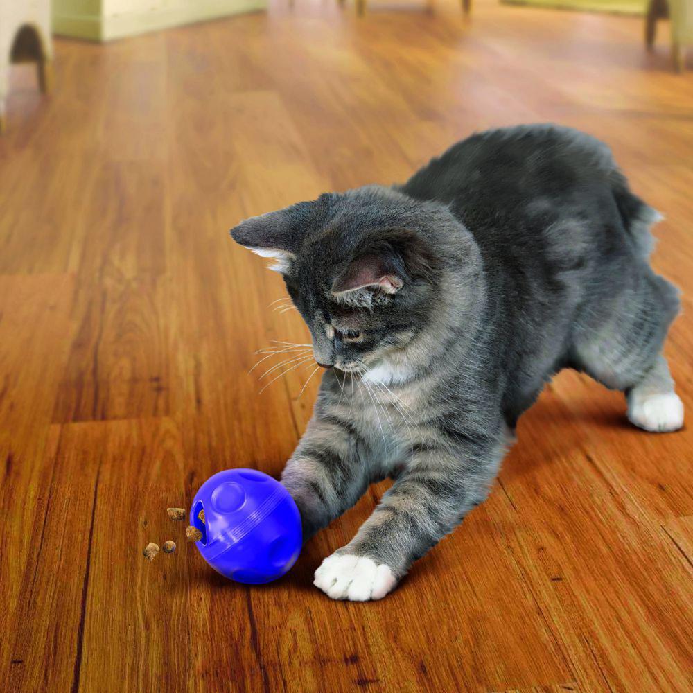 Kong cat treat dispensing ball 7,5x6,5x6,5 cm.