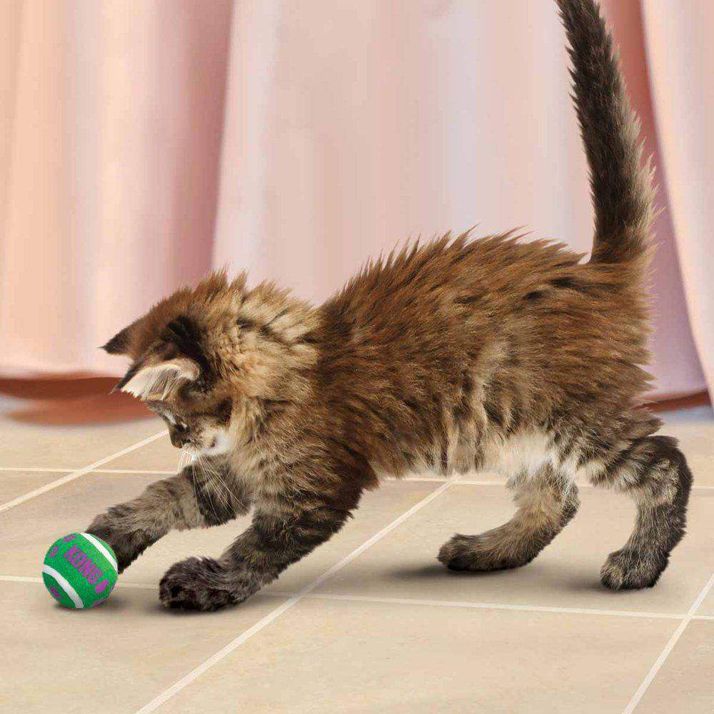 Kong cat active tennisball w/bells Ø4 cm.
