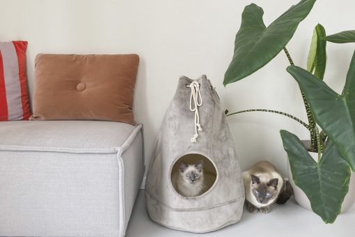 Designed by Lotte Vilar Kattehule