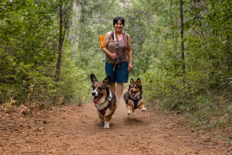 Ruffwear Gourdo™ rubber toy Campfire Orange