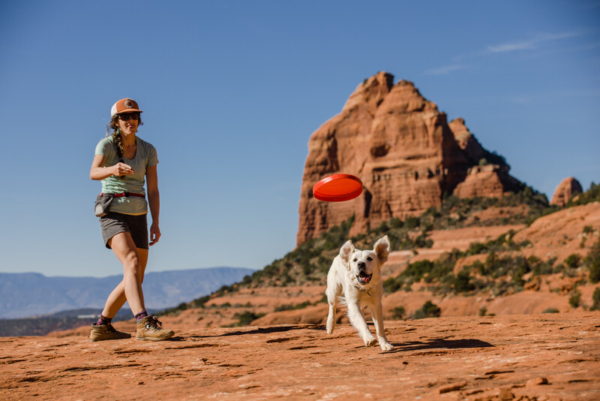 Ruffwear Camp Flyer™ Red Sumac Ø22 cm.