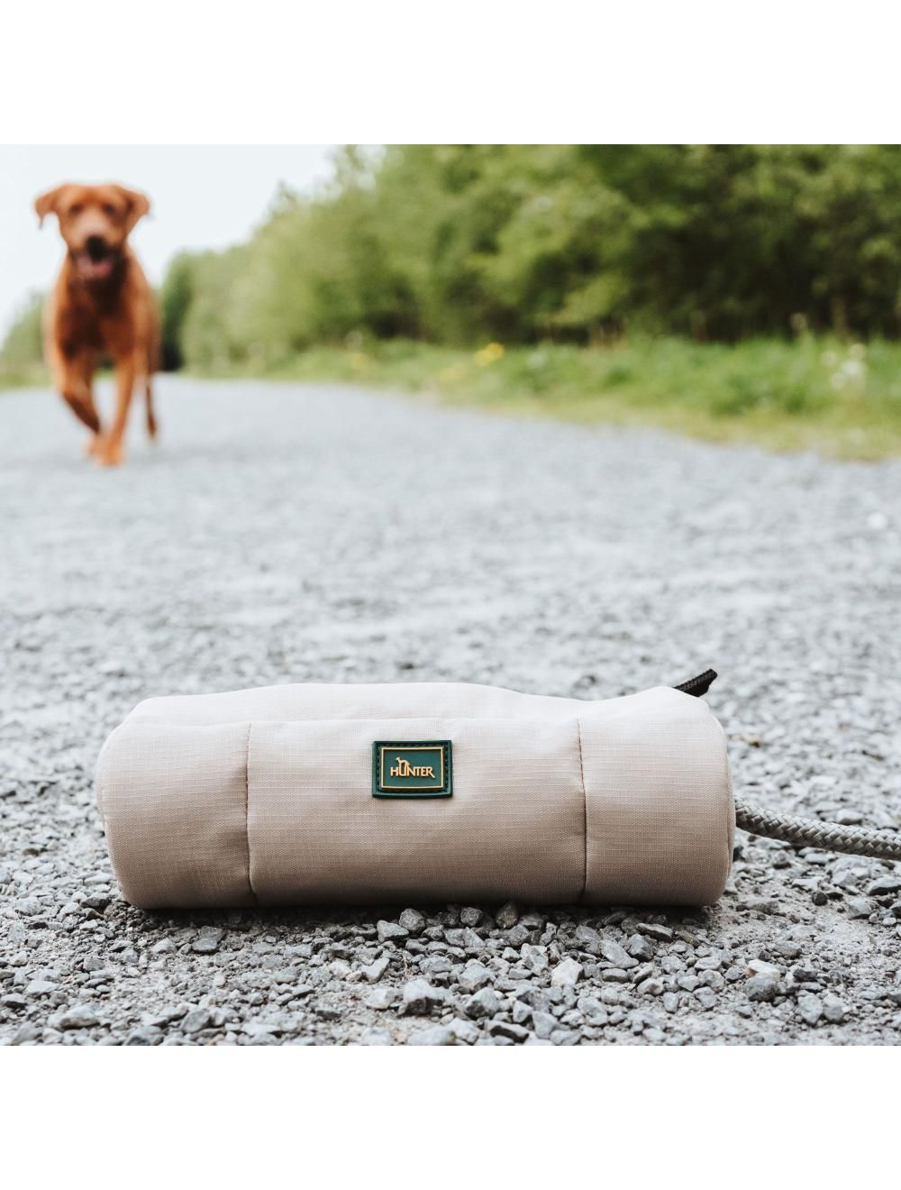 Hunter snack dummy taupe med reb
