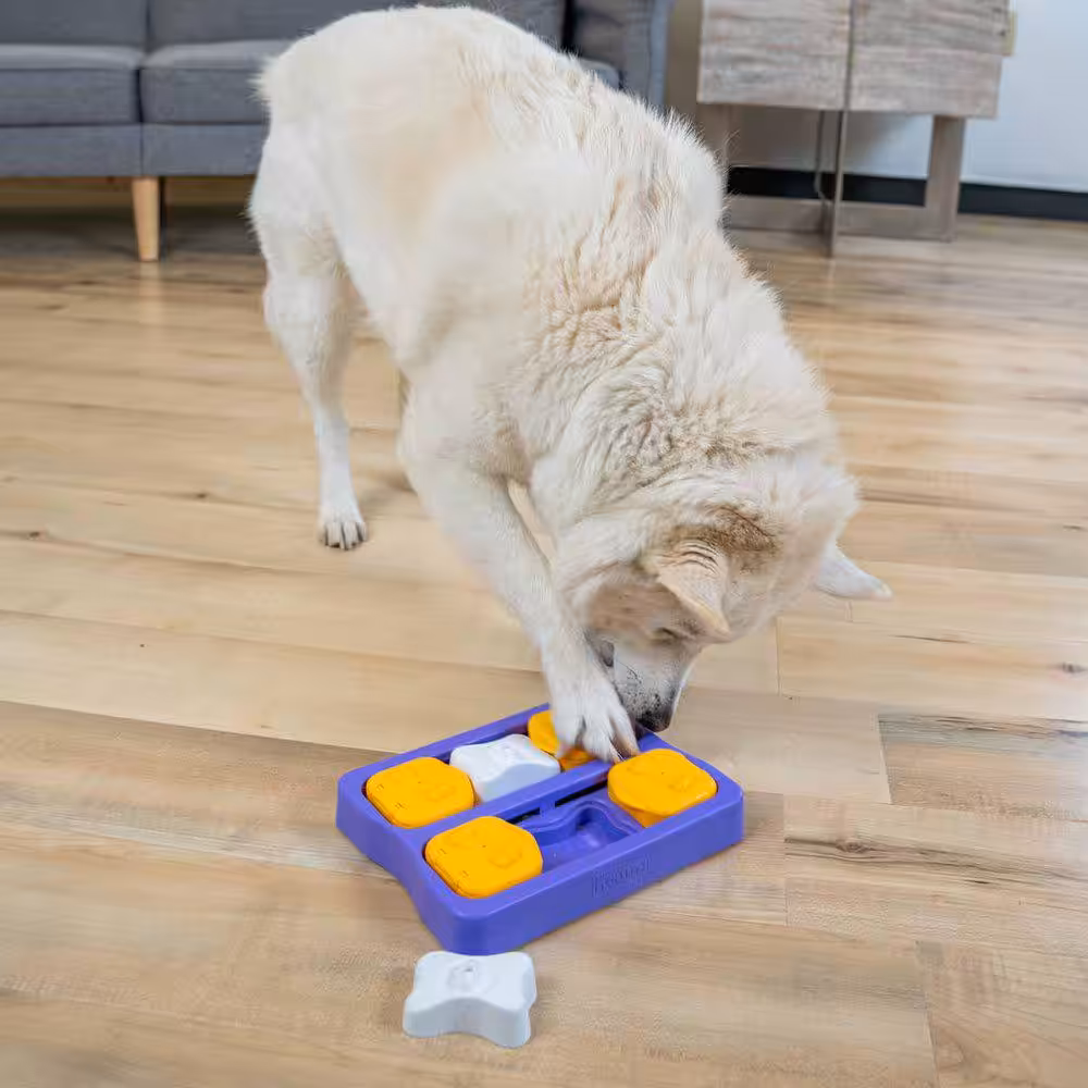 Nina Ottosson Dog Brick small.