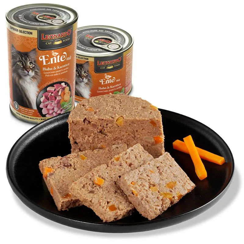 Leonardo Superior Selection Duck with Chicken & Carrots