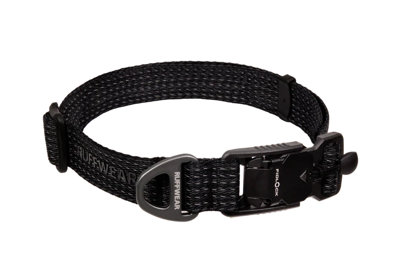 Ruffwear Ridgeline halsbånd Obsidian Black.